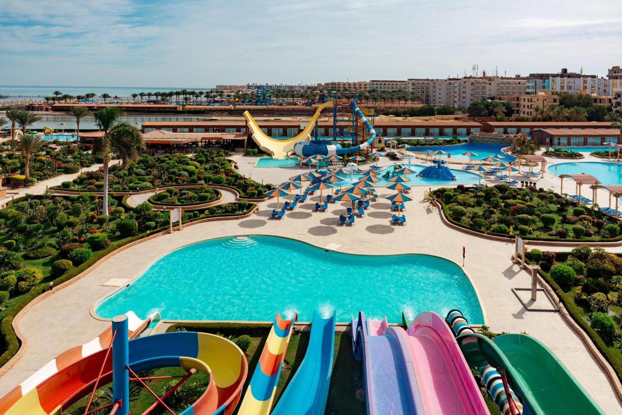 Sunrise Alora Aqua Park Resort 후르가다 외부 사진