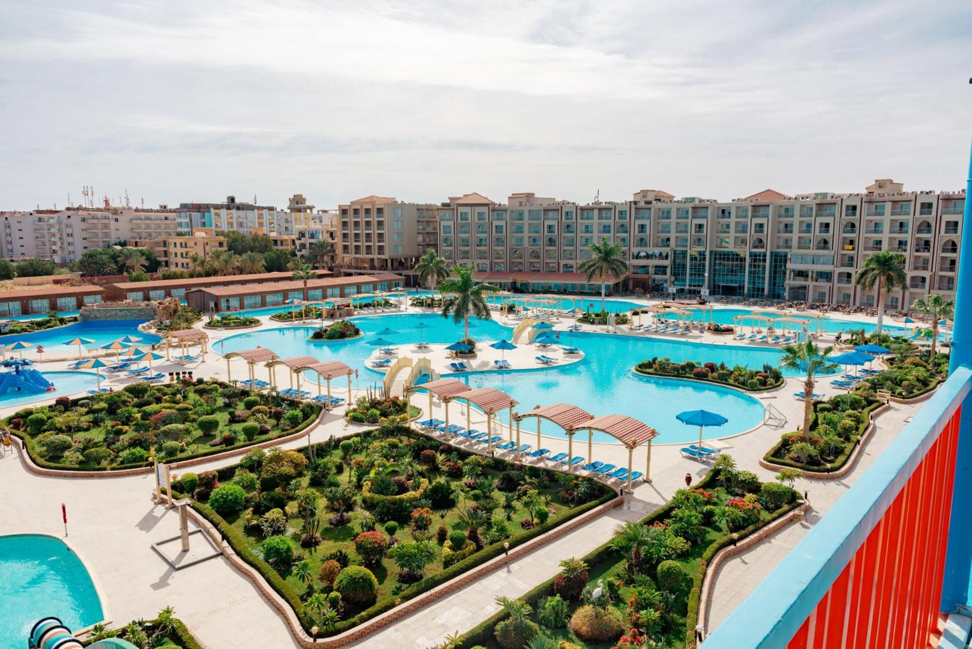Sunrise Alora Aqua Park Resort 후르가다 외부 사진