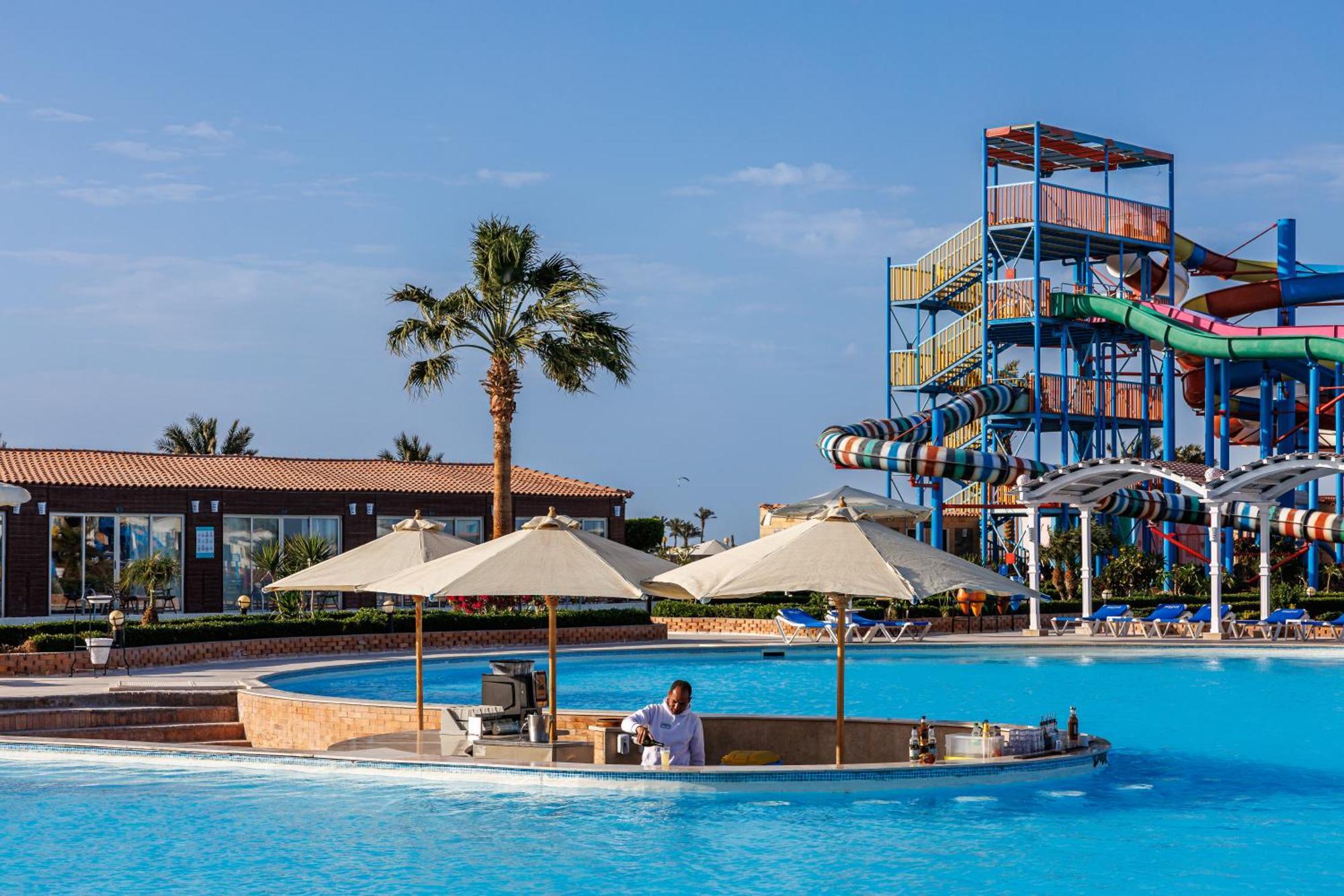 Sunrise Alora Aqua Park Resort 후르가다 외부 사진