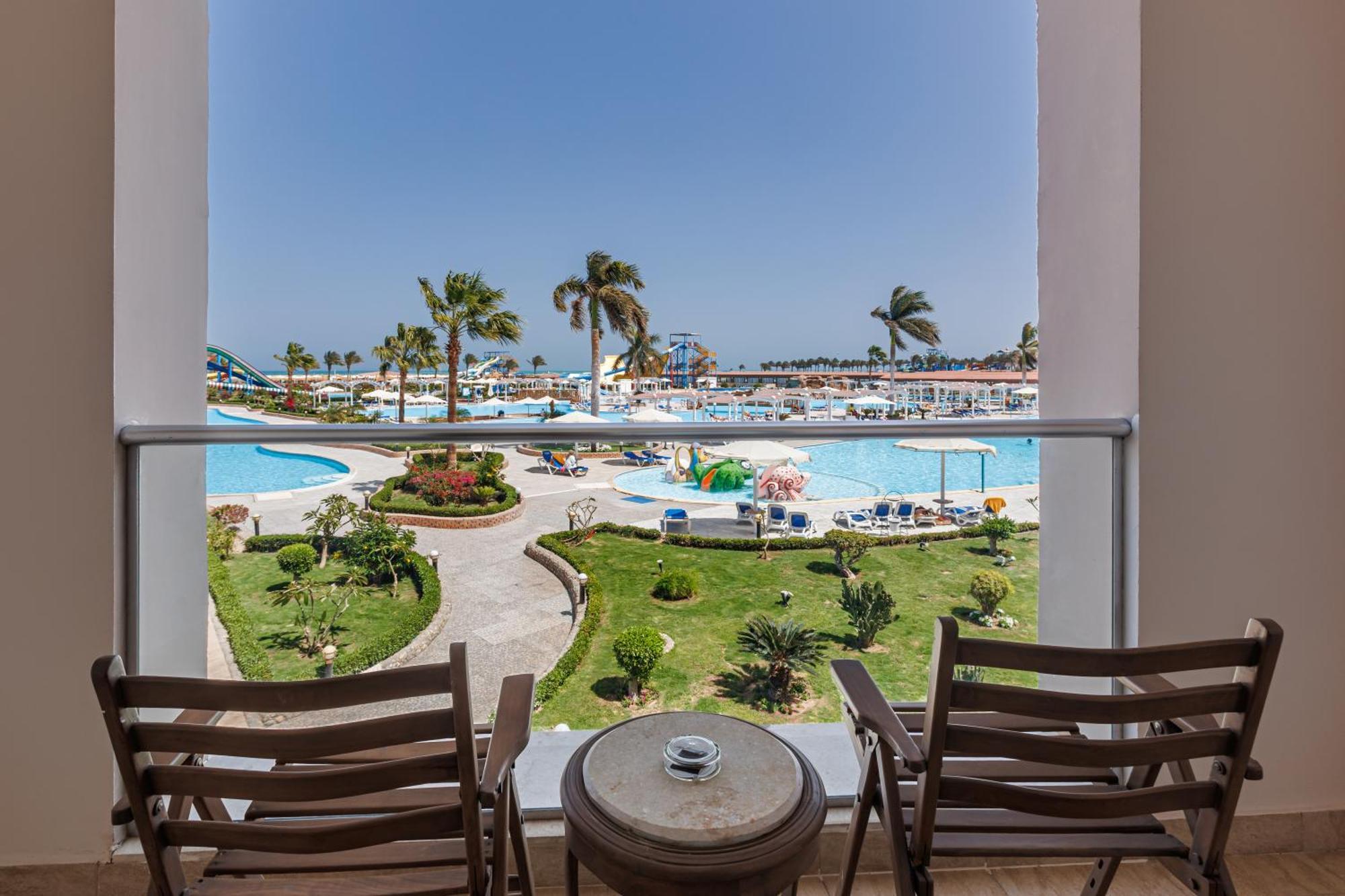 Sunrise Alora Aqua Park Resort 후르가다 외부 사진